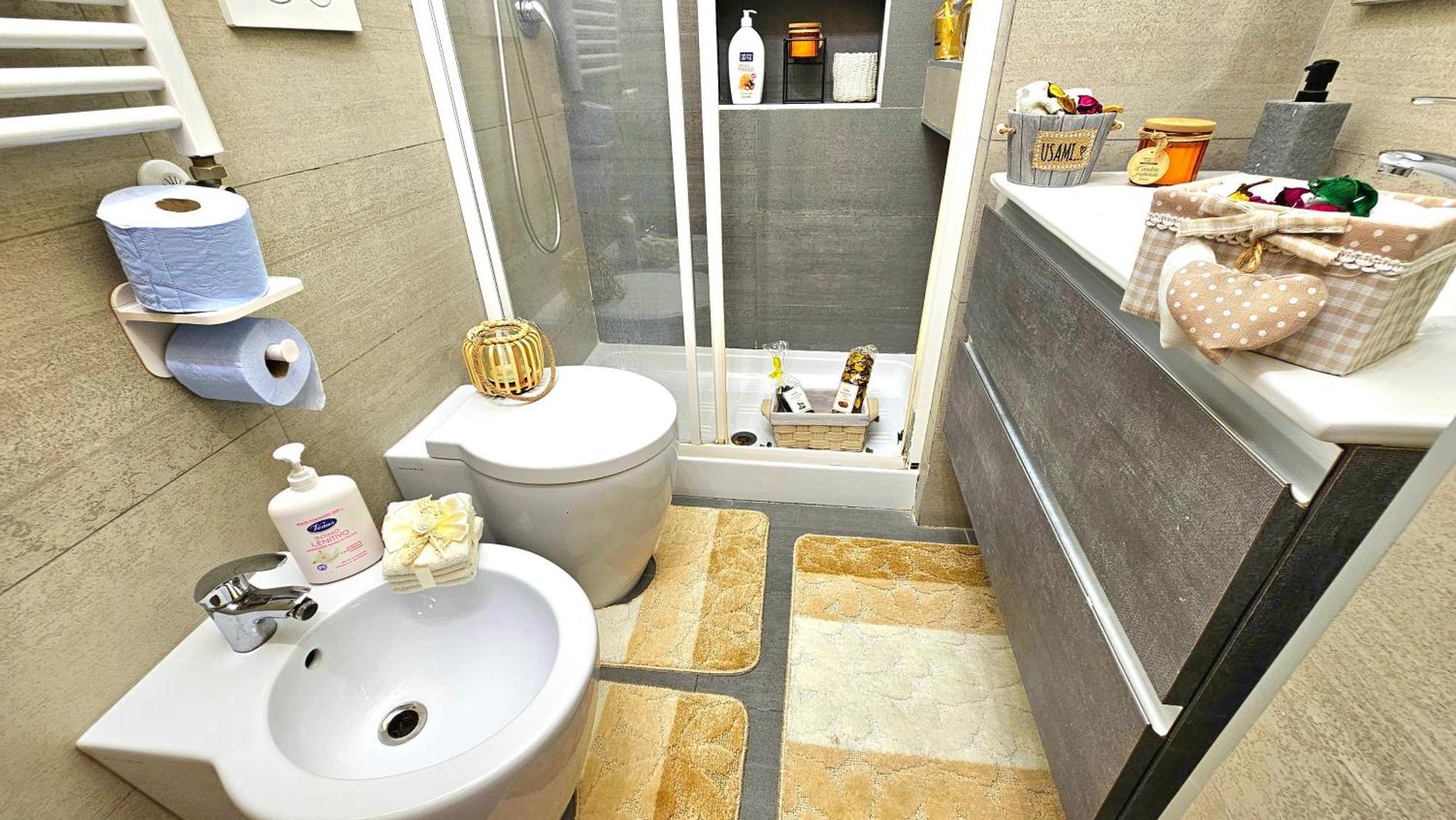 Bed and Breakfast A Casa Simpatia Roma - Free Parking If You Book 4 Nights Exterior foto