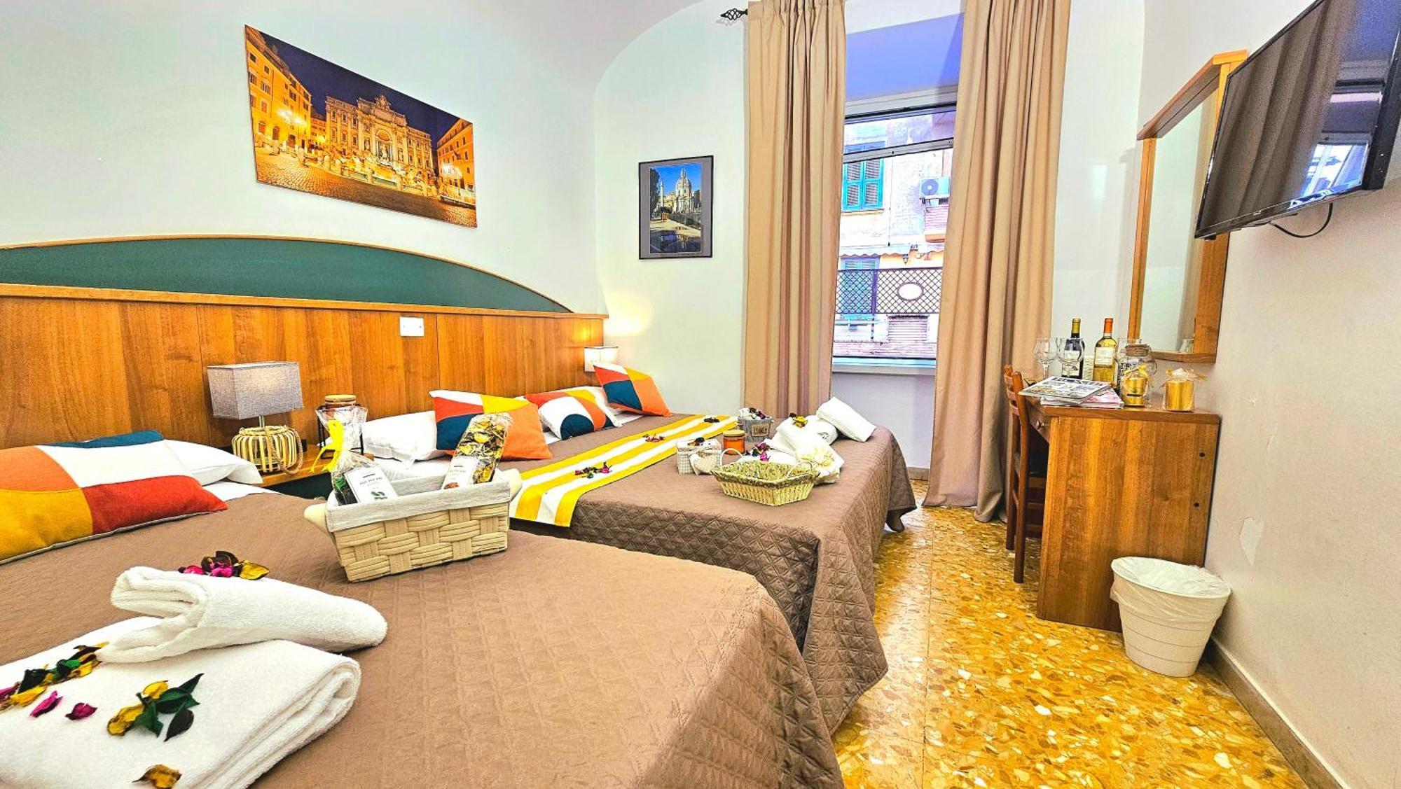 Bed and Breakfast A Casa Simpatia Roma - Free Parking If You Book 4 Nights Exterior foto