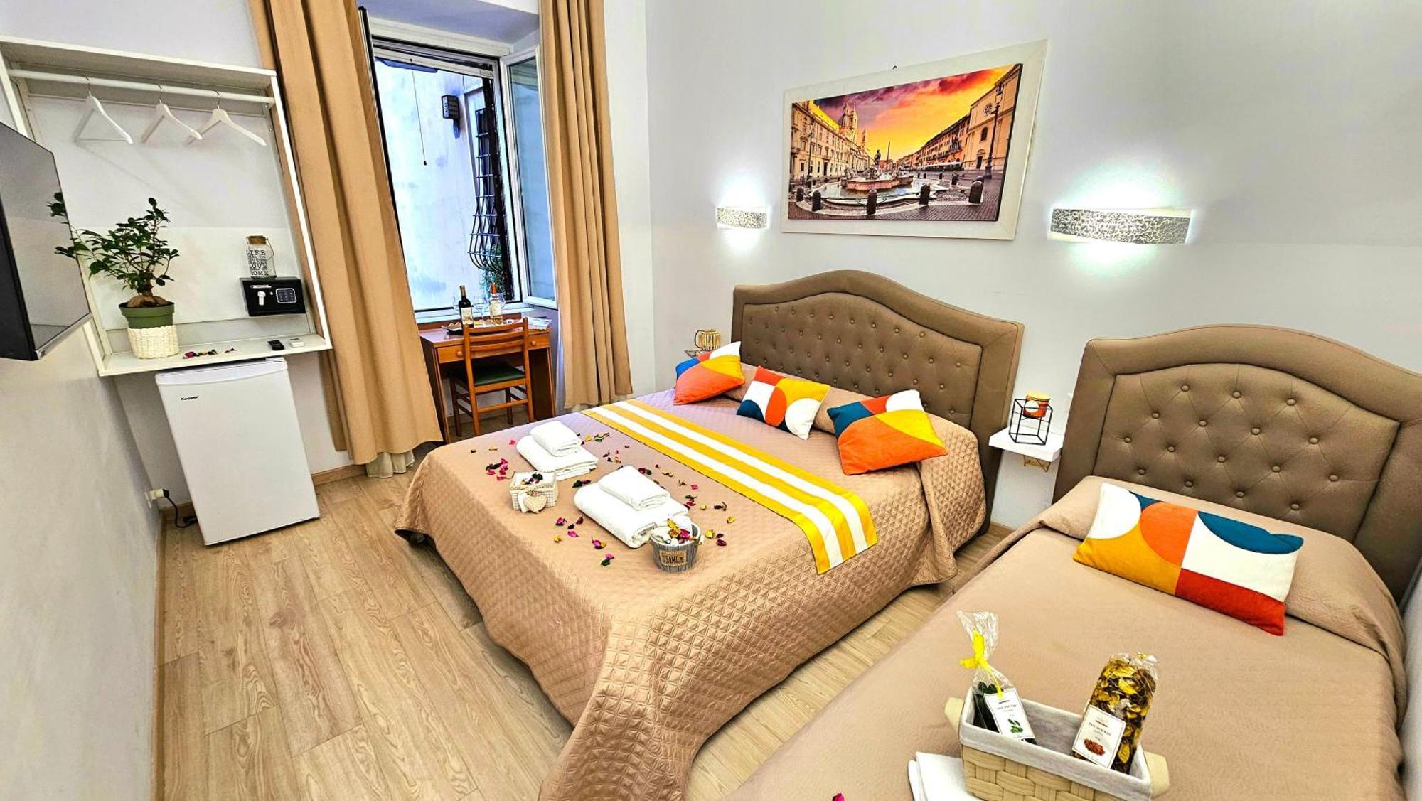 Bed and Breakfast A Casa Simpatia Roma - Free Parking If You Book 4 Nights Exterior foto